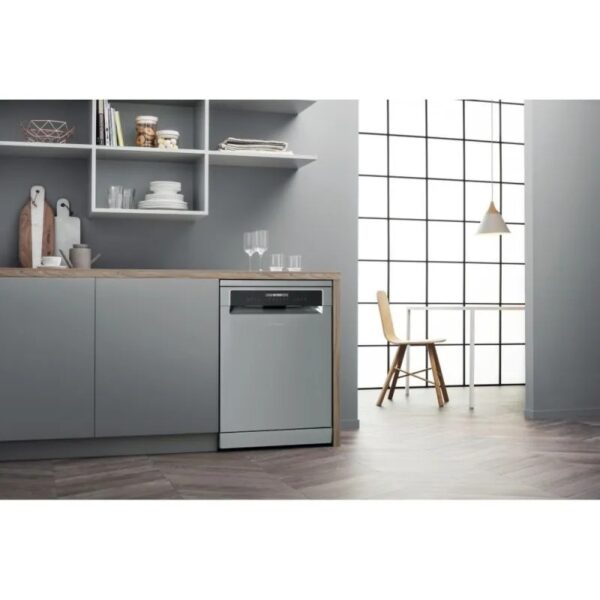 Ariston Dishwasher 15 Persons 10 Programs Inox LFP 5P31 WLT X - Image 4